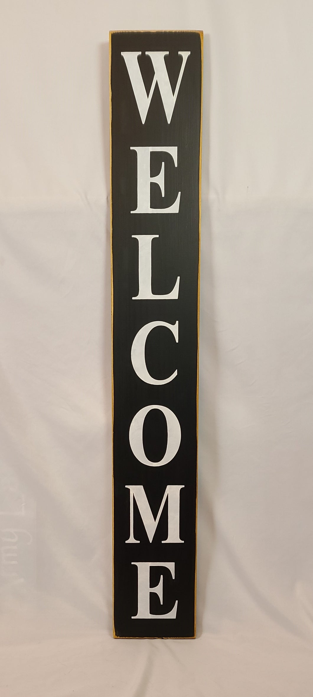 Welcome Vertical Wooden Sign